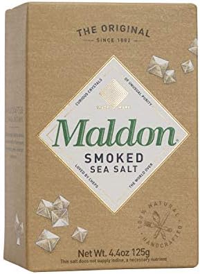 Maldon Salt, Smoked Sea Salt Flakes, 4.4 oz (125 g), Kosher, Natural, Gently Smoked Over Oak, Handcrafted, Gourmet, Pyramid Crystals, 2 Count