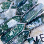 1pc Moss Agate Crystal Wand Hexagonal Pointed Tower Faceted Prism Natural Gemstone for Reiki Chakra Healing Energy Home Decor