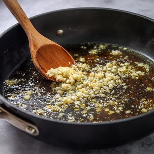 SavorSatch Minced Garlic – 8 oz Resealable Pouch | Dried Garlic Flakes | Certified Kosher | Bulk Dehydrated Garlic for Cooking, Sauces, Soups, Marinades & Seasoning Blends
