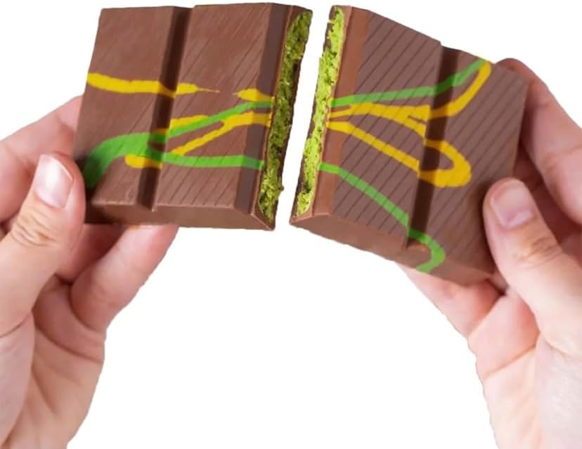Dubai Chocolate Crunchy Kunafa Pistachio Bar, 6.7 oz Exclusive Luxury Dessert, Premium Knafeh Pistachio Chocolate Bar, Freshly Made Perfect for Gifting