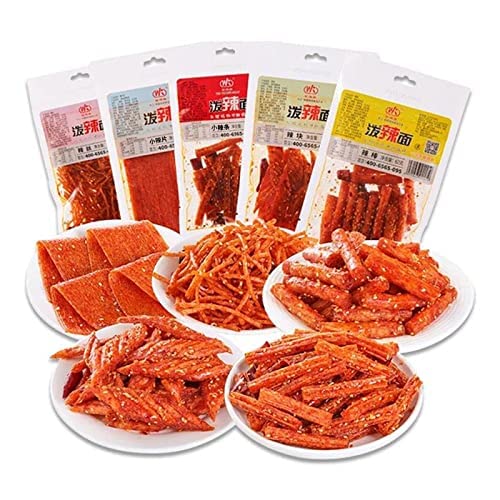 辣条Spicy noodle web celebrity latiao snacks 62g/ packet, 面筋 小吃spicy bar spicy block, latiao spicy snacks, big spicy piece nostalgia spicy, Internet celebrity snacks, convenient fast food，gluten (4 bag)