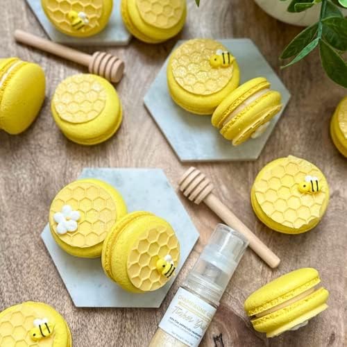 32 Icing Bees & Daisies | Edible Royal Icing Decorations | Bee Sprinkles | Simply Sucré