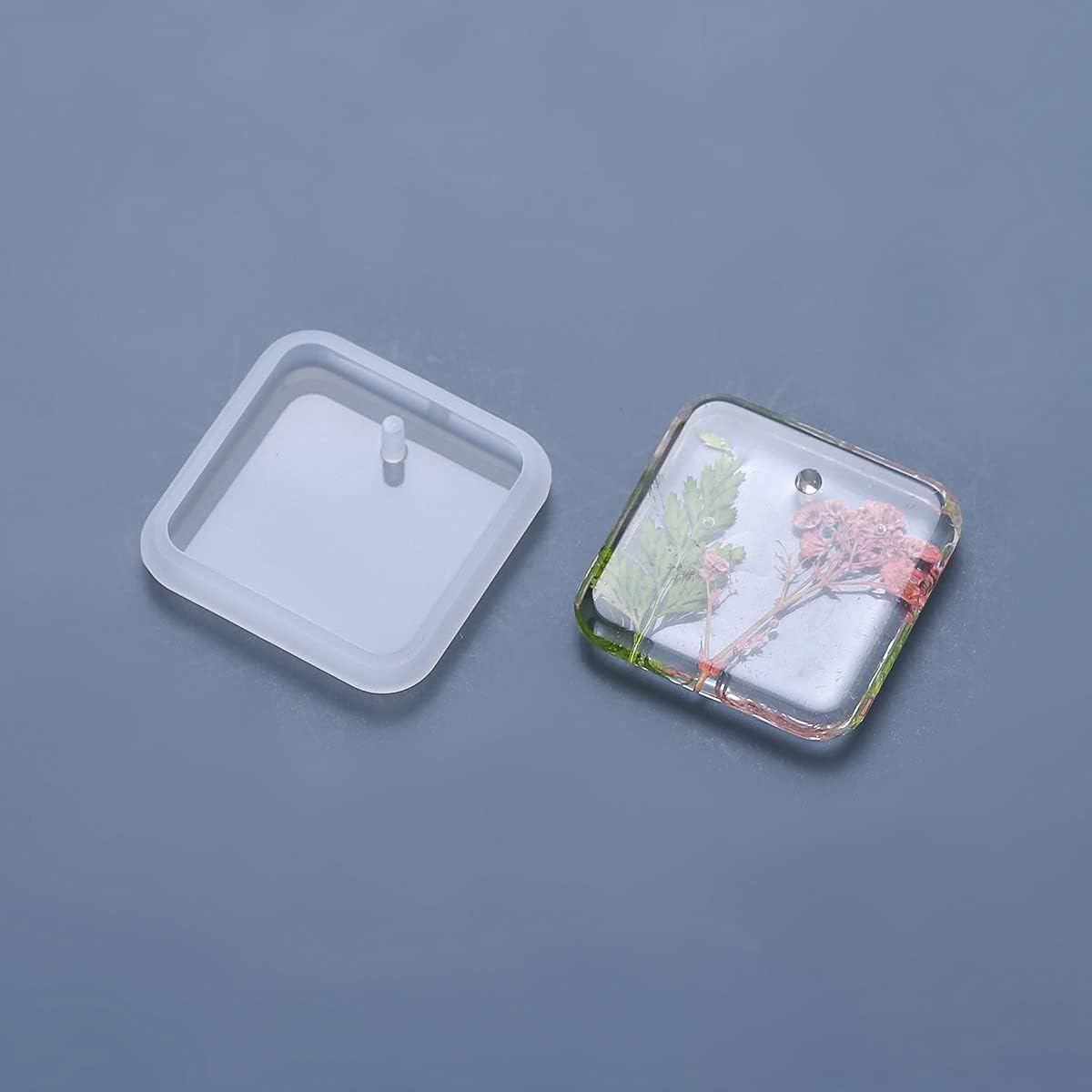 10 Pcs Square Silicone Molds, DIY Pendant Resin Casting Molds Clay Craft Tools for DIY Cake Decoration Chocolate Candy Craft Necklace UV Resin Epoxy Resin Pendant, 42x42x7.5mm, Hole: 3mm