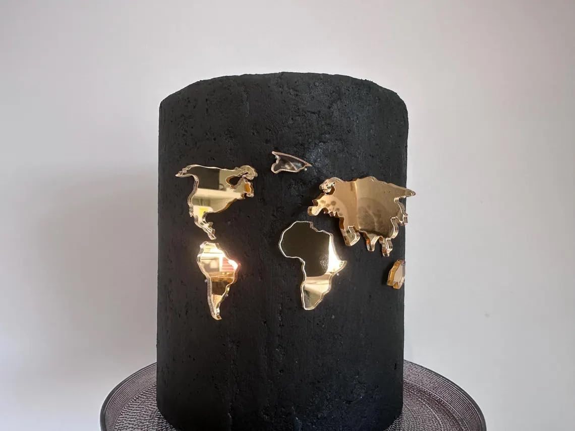 World Map Cake Topper Charm - Golden Acrylic Travel Theme Cake - World Map Cake Decor for Travel Theme, Gap year, Honeymoon - Continents Cake Decoration