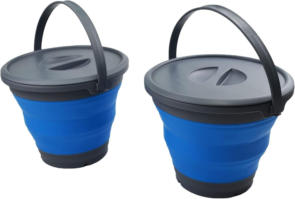 SAMMART 5.5L (1.4 Gallon) Collapsible Plastic Bucket with Lid - Foldable Round Tub with Lid - Portable Fishing Water Pail - Space Saving Outdoor Waterpot. (Grey/Blue (Set of 2))