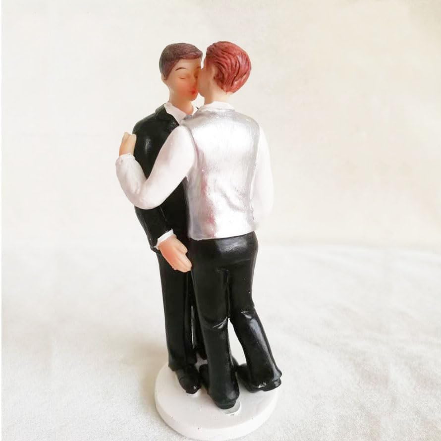 Romantic Gay Couple Figurine, Sweet Groom Couple Wedding Anniversary Cake Topper, Groom and Groom Figurine Gift for Male Couple (Hug Kiss)