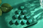 QINJIEJIE 10PCS Green Malachite Heart Crystals Stones Thick Love Shaped Gemstones Pocket Palm Crystal Bulk Polished Thumb Gem Set Wholesale Worry Stones Reiki Energy Spiritual Guardian Mini Gift