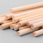 200PCS Sticks for Crafts, Round Long Wooden Dowel Rods 1/5 x 6 Inch, Unfinished Natural Wooden Sticks for Cotton Candy Sticks, Cake Pop Sticks, Skewer, DIY Craft Decor,Picks