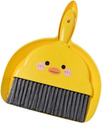 Portable Small Broom and Dustpan Set,1pc Dustpan and Brush Set with Durable Brush, Cute Mini Tool for Desktop Debris Keyboards & Pet Cages Guinea Pig Cage Space Cleaning (Chick)