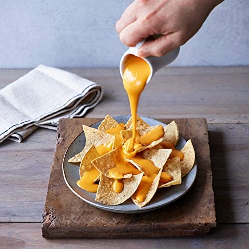 Daiya Zesty Cheddar Style Cheeze Sauce :: Plant-Based Nacho Cheese Sauce and Queso Dip :: Vegan, Dairy Free, Gluten Free, Soy Free, Rich Cheesy Flavor :: Box Contains 3 Packets (2 Servings Each)