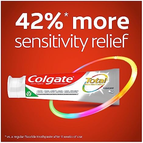 Colgate Total Toothpaste with Whitening, Clean Mint, 4.8 Ounce (Pack of 4)