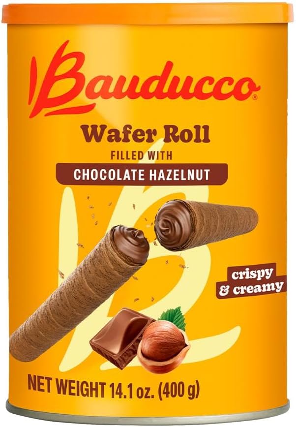 Bauducco Wafer Rolls, Crispy Chocolate Wafer Rolls Filled with Creamy Hazelnut, 14.1 oz (Pack of 1)
