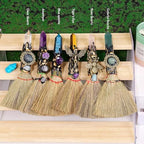 Natural Crystal Broom Magic Sweeper Amethyst Tower Broom Healing Crystal Point Witch Altar Supplies for Crystal Therapy Cleaning Bedroom Office Home Decor Gift