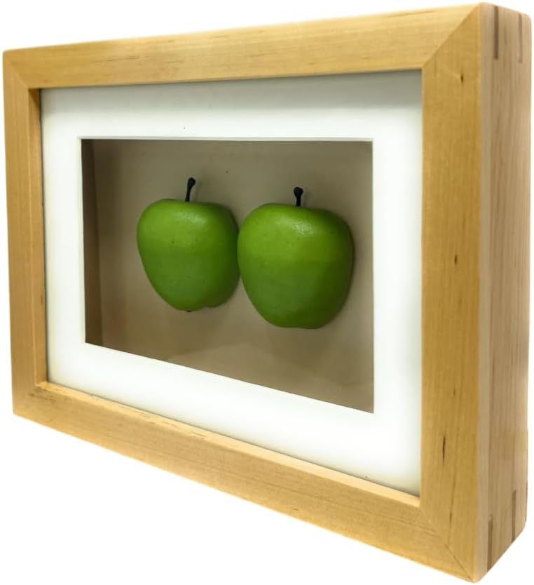 Home Decor Kitchen Wall Art Frame, Three-Dimensional Green Apple Mockup Decor, 8.25 x 6.2 x 1.5 Inches, Small Size, Ready to Use, No Frame Needed