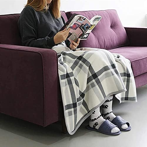 Winter Wheelchair Blanket for Adults, Plus Velvet Thickened Multifunctional Shawl Cover with Buttons Soft Super Warm Wheelchair Blanket for Warm Gift