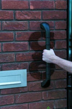 Gordon Ellis Prima Straight Outdoor Grab Bar 18-inch Length Black