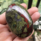 Fekuar Oval Dragon Bloodstone Palm Stone, Polished Worry Pocket Stones Healing Crystal for Therapy Geometry Chakra Balancing