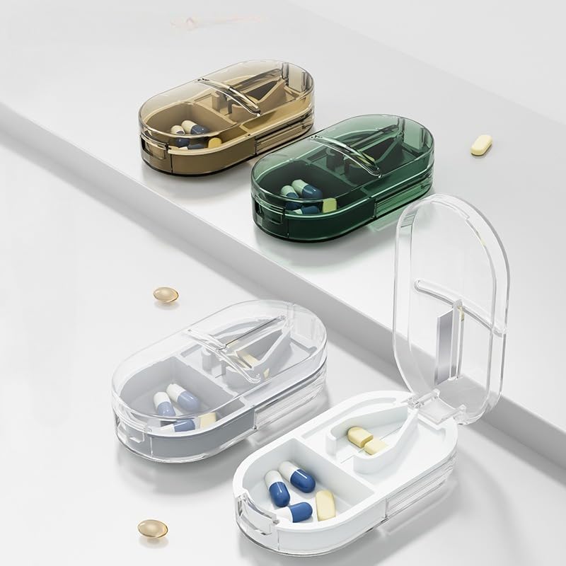 Plastic Pill Box with Splitter, Compact Medication Organizer and Splitting Tool (Green)