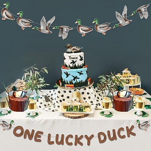 Sursurprise Duck Hunting First Birthday Decorations, One Lucky Duck Banner Mallard Garland for Boys 1st Birthday Party Supplies