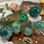 Aiercrystal Natural Stone Crystal Sphere Feng Shui Home Decoration Ball Positive Energy Scrying Orb for Meditation Tool for Spiritual Space Purification Globe Diameter 4-5cm Green Fluorite Sphere