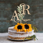Personalized Wedding Cake Topper in Wood Custom Bride and Groom Initial Cake Topper Cake Decoration (Green Leaves)