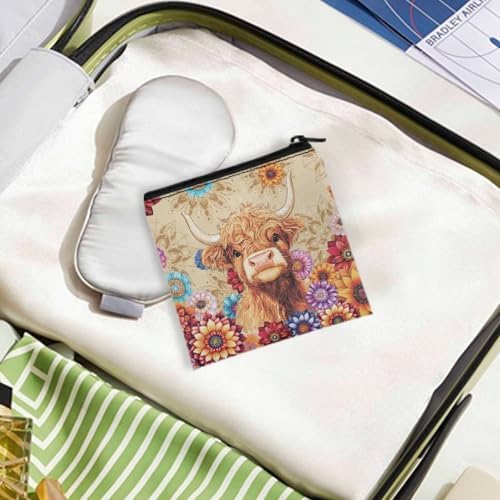 Portable Sanitary Napkin Storage Bag for Women Girls Boho Floral Highland Cow Print Small Period Bag Cute Menstrual Tampon Holder Pouch Zipper Purse
