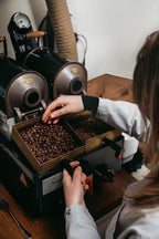 Bristot Classico Oro Italian Espresso Beans – Imported Italian Whole Coffee Beans – Medium Roast – Low Acid – Notes of Chocolate, Malt & Walnut – 2.2 lb – 1 kg