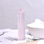 1PC Natural Crystal Column Quartz Rock Mineral Specimen Crystal Point Quartz Rainbow Wand Home Decor Stone,Pink,50-60mm