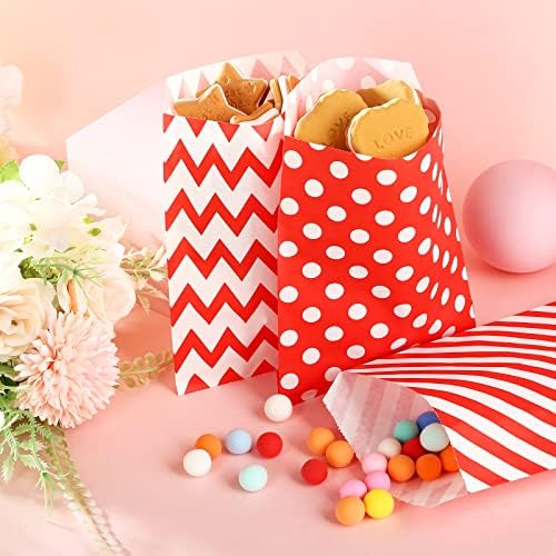 KESOTO 100 Pack Christmas Valentine Red Cookie Candy Buffet Bags, 5x7 Small Paper Bags for Valentines Day Birthday Holiday Party Favor Supplies
