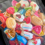 Happy Mix Assorted Loose Candies in Hard, Filled, Toffee, Cream, Fruit-Flavored, Fizzy Tastes and Sizes, Made in Italy 200 Gr