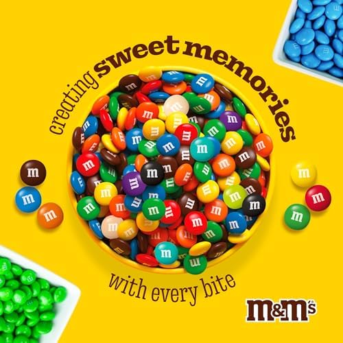 M&M’S WORLD Pink Milk Chocolate Candy 2lb Resealable Pack for Party Favors Decor Baby Shower Gender Reveal Valentines Day and Dessert Tables