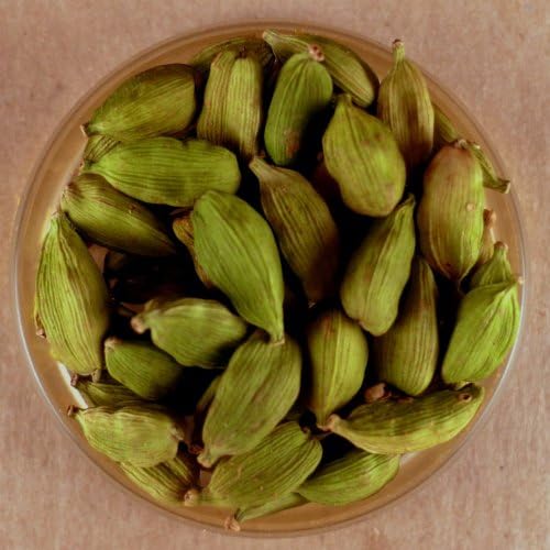Cardamom, Whole Green Pods - 3 oz Stovetop Shaker Jar