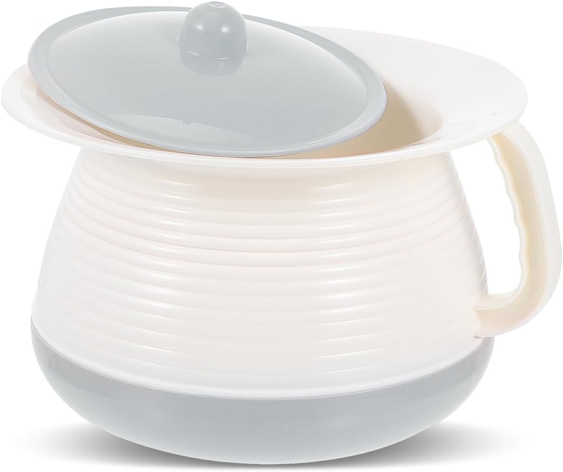 1 Set Portable Spittoon with Lid Covered Night Urinal Chamber Pot for Home Use Children and Adults 8 Inch Plastic Spittoon Easy Clean
