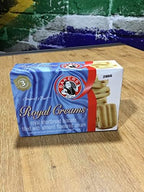 Bakers Royal Creams Shortbread Biscuits 280g…