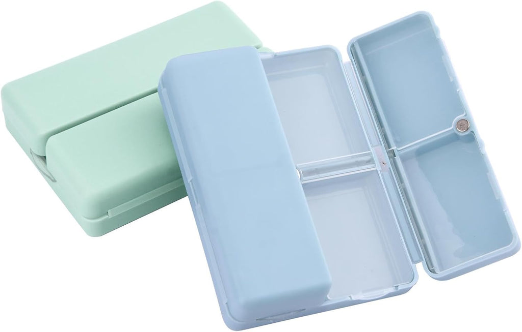 Xiaokeis 2 Pcs Pill Organizer, Travel Pill Organizer, Pocket Pharmacy with 7 Compartments Design, Magnetic Travel Pill Box Pill Dispenser, Portable Medicine Vitamin Holder Container(Blue+Green)