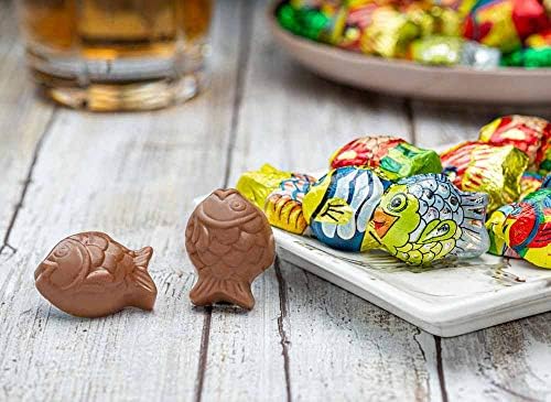 Madelaine Milk Chocolate Mini Fish Candy – Spring Easter Chocolates, Individually Wrapped Tropical Fish, Smooth & Creamy – 8 oz Bag