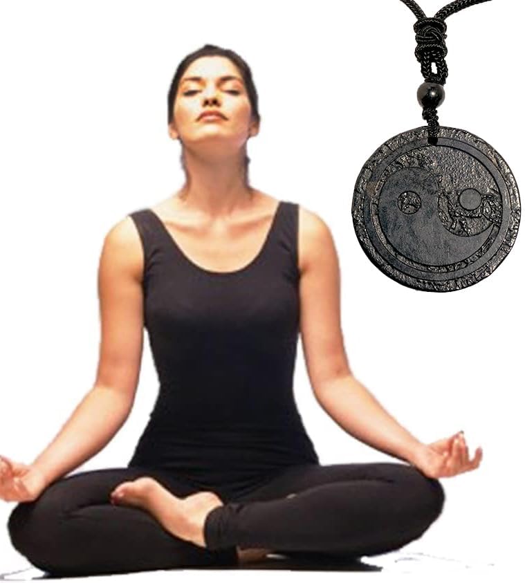 RICHRAIN Shungite Necklace Shungite Stone Pendant Crystal Protection Healing Crystals for Women Men