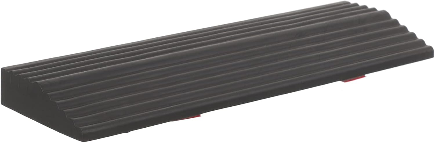 KOMBIUDA Sweeping Robot Ramp Mat for Home Use Portable Entry Ramp for Doorstep Low-Gradient Climbing Mat for Robot Vacuum and Cleaning Assistance 6.73 Inch Triangle