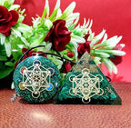 Metatron Grid Green Malachite Orgone Pyramid & Metatron’s Cube Merkaba With 7 Chakra Crystals Orgone Pendant Positive Energy Generator Aura Cleansing Reiki Chakra Healing Yoga Meditation