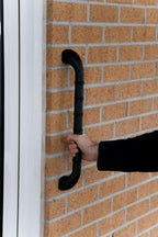 Gordon Ellis Prima Straight Outdoor Grab Bar 18-inch Length Black