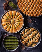 Hafiz Mustafa 1864 Istanbul Baklava Pastry Box - Baked Baklava Dessert Snacks Made from Fresh Phyllo Dough Sheets, Pistachio, Hazelnut, Walnut - Turkish Sweets Tray Gift Ideas for Birthday, Christmas