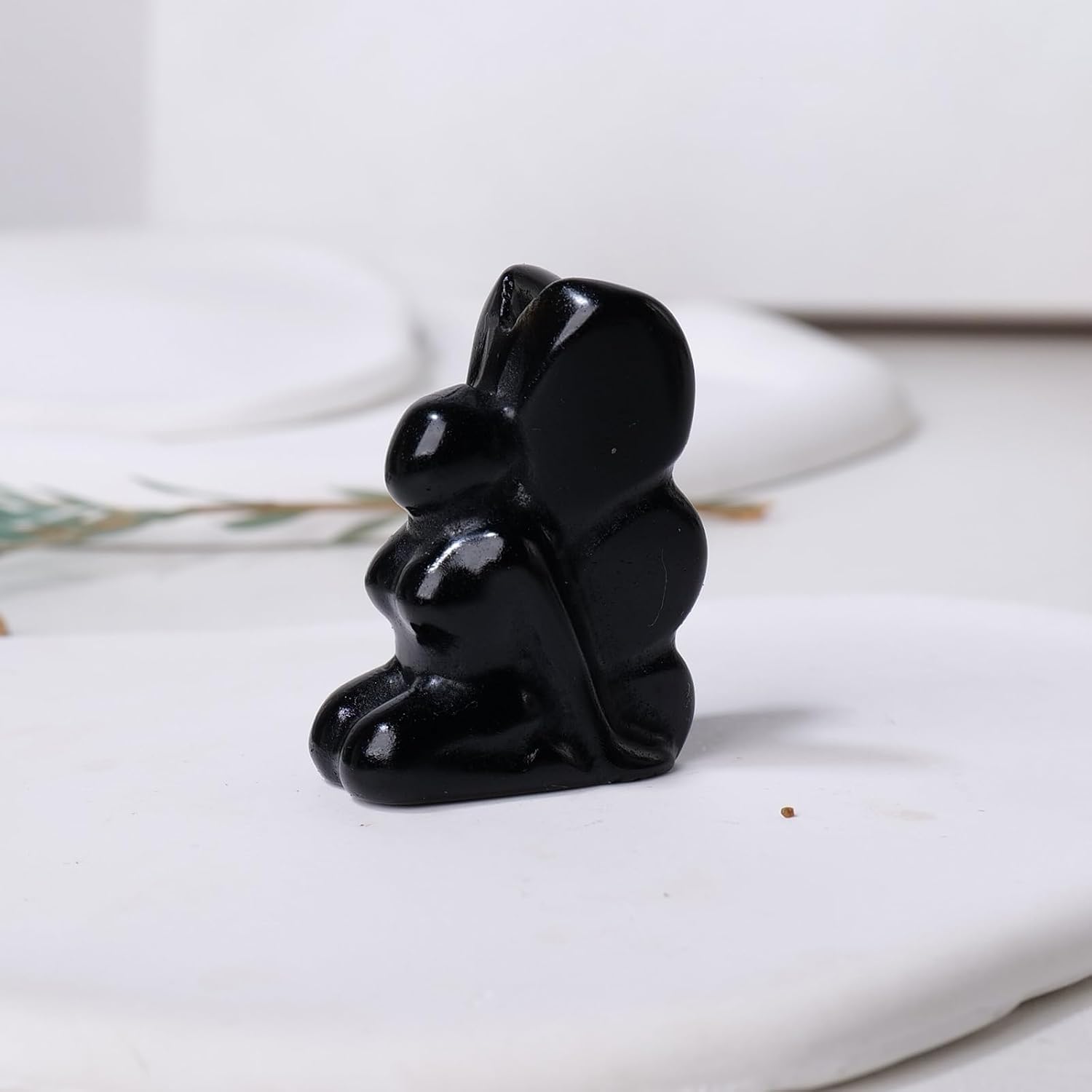 AtkitS 1PC Natural Butterfly Fairy Statue Crystal Carving Reiki Healing Mini Statue Gemstone Craft Decoration Gift (Color : Obsidian)