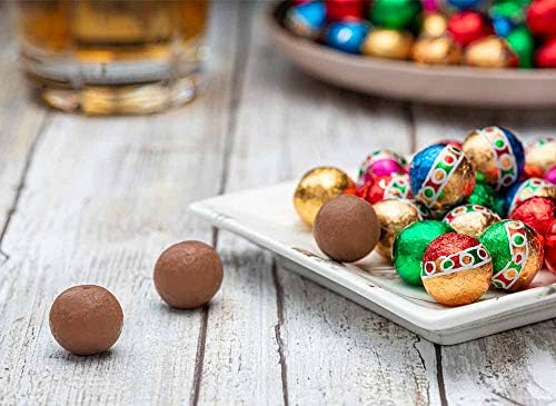 Madelaine Milk Chocolate Christmas Candy – Assorted Presents & Ornaments – Individually Wrapped Holiday Chocolates – Christmas Treats & Stocking Stuffers – 12 oz Bag