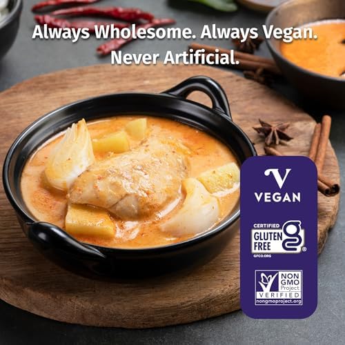 Watcharee’s Thai Massaman Curry Sauce – Authentic Thai Flavor Made from Real Massaman Curry Paste & Coconut Milk, Crafted with Natural Ingredients, Ready-to-Use, Vegan, Non-GMO, Gluten-Free, 9.8 fl oz (Pack of 2)