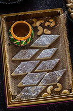 HIMALYA FRESH Kaju Katli 12oz - Premium Authentic Indian Food & Sweets Made With Cashew Nuts. Just two ingredients Cashew Nuts and sugar - No Fillers Or Preservatives (1 Box)