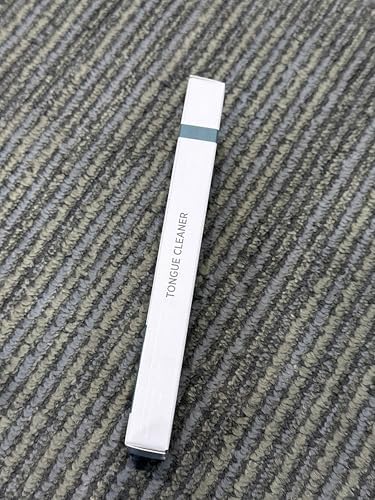 Tongue Scraper with Travel Case, Stainless Steel Tongue Cleaner for Daily Oral Care Routine, Easy to Use, Portable Design