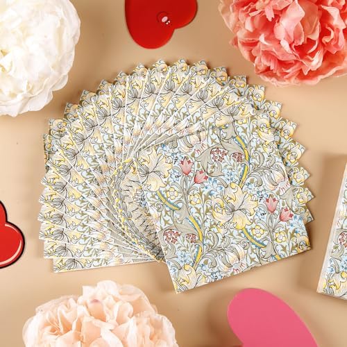 Quera 50 Pack William Morris Cocktail Napkins Golden Lily White Paper Napkins Beverage Napkins Disposable Paper Party Napkin Pack Decoration 5 "X 5"
