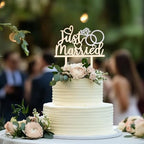 Just Married Cake Topper – Wooden & Silver Glitter Wedding Cake Decoration for Bride and Groom, Ideal for Wedding, Anniversary, and Bridal Shower Celebrations