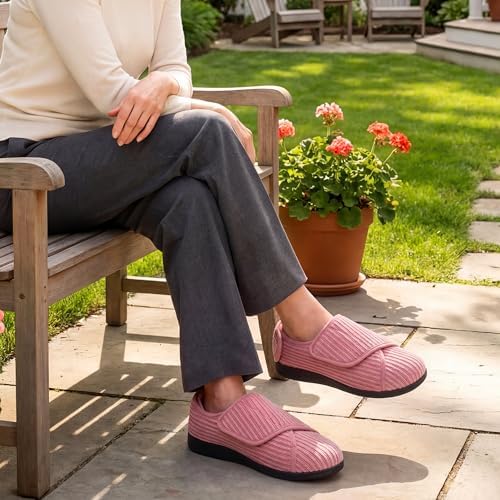 HomeTop Women's Adjustable Comfort Slippers with Memory Foam House Shoes