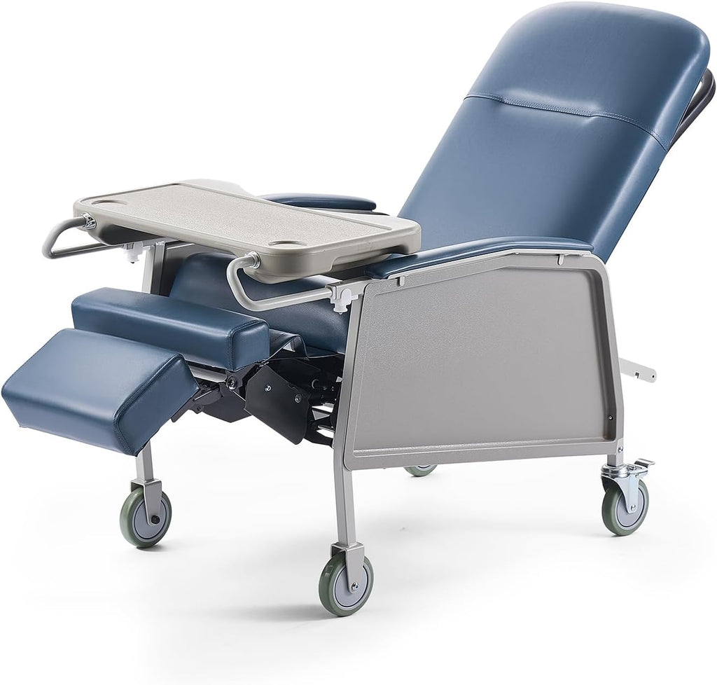VEVOR Geri Chair Recliner, 3-Position Reclining Geri Chair, Movable Medical Recliner Chairs with 4 Wheels, Soft Padded Seat & Detachable Tray, Ideal for Hospital, Nursing Home, and Geriatric Home Care